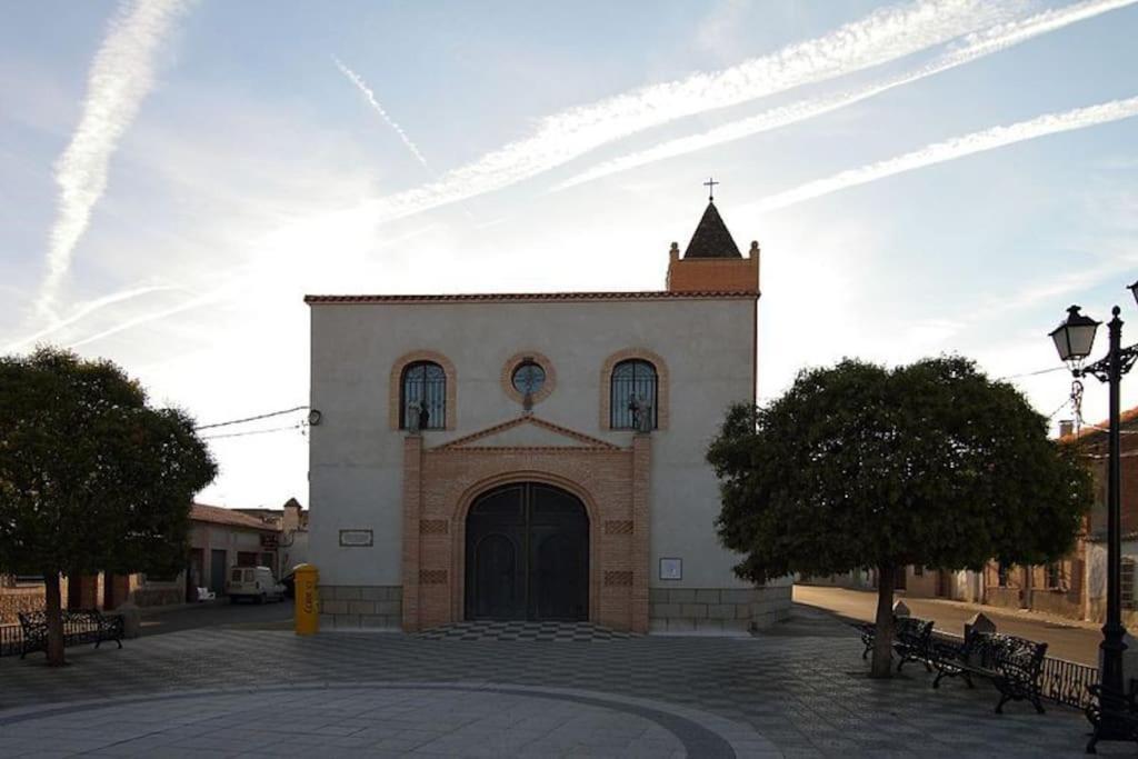 Casa Labradores Piscina, Spa, Barbacoa Y Salon Juegos Hébergement de vacances Camarenilla