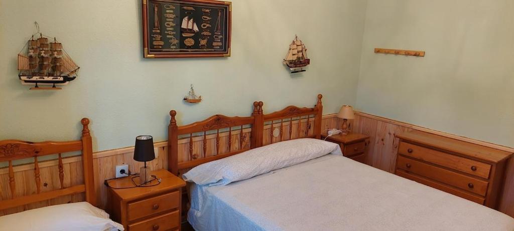 Hébergement de vacances Casa Labradores Piscina, Spa, Barbacoa Y Salon Juegos Camarenilla